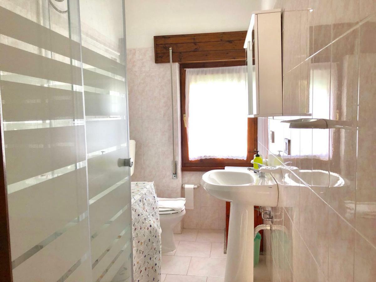 Apartment Maria Tergu Екстер'єр фото